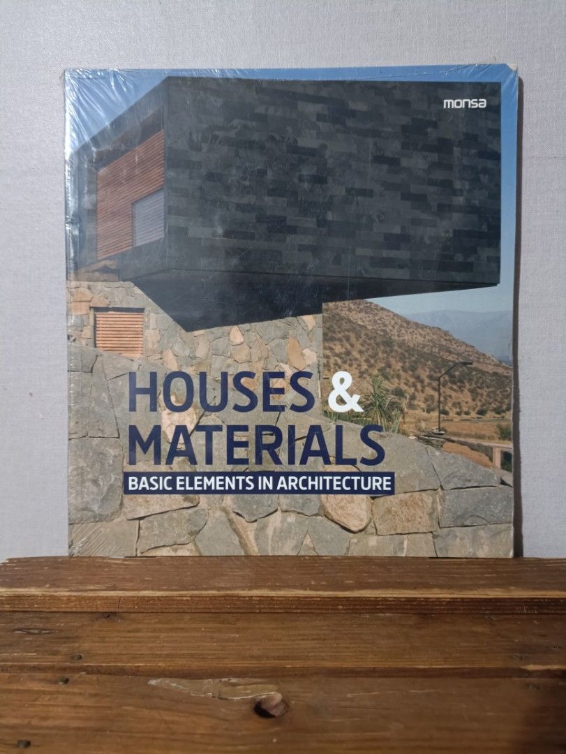 Houses & Materials - Basic Elements in Architecture (Category: Textbooks) located in Manila. Submitted by krishna_ayanami (Listing ID 1385575303, Image 1). Description: Feel free to ask questions about the item.