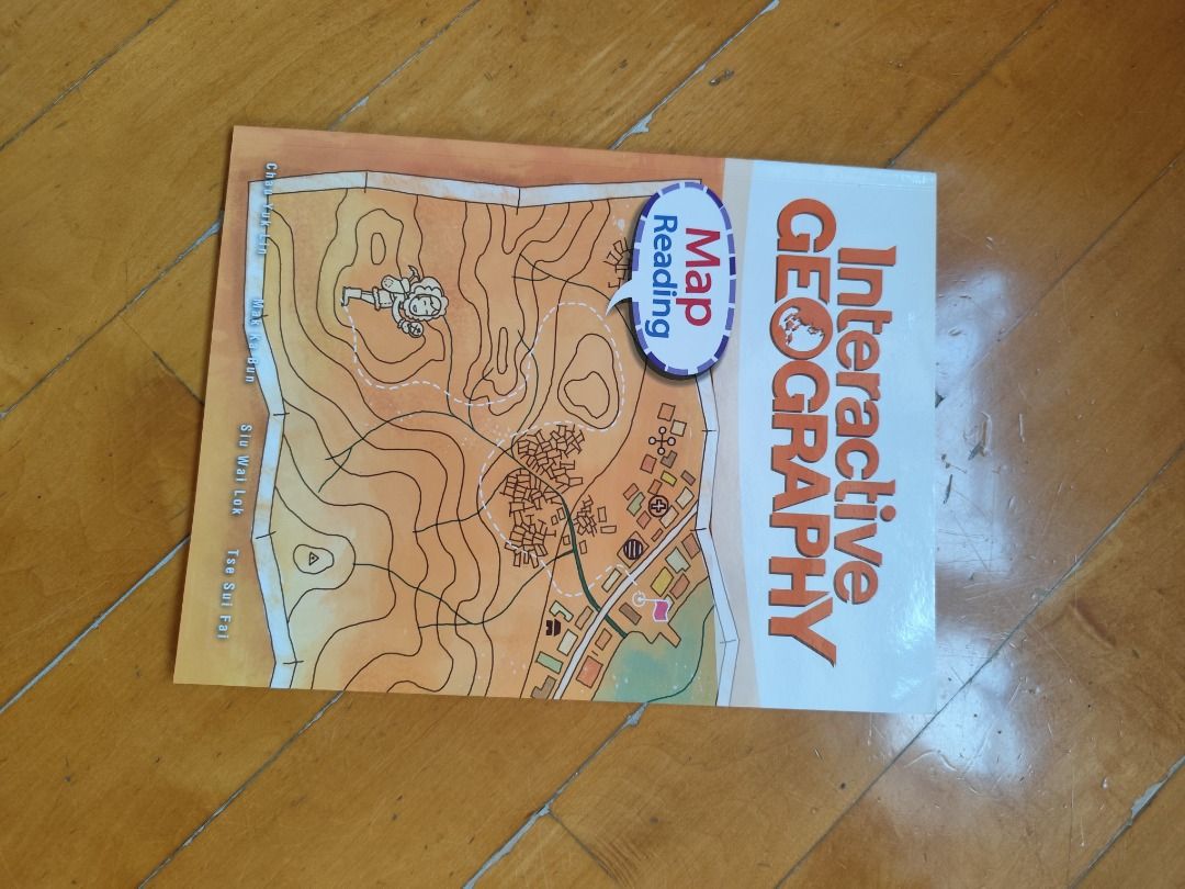 Interactive Geography Map Reading （分類：教科書）位於 Hong Kong。 由 ipollyhk9910707 提交（商品編號 1385501488，圖片 1）。簡介： 這是一本地圖閱讀的互動地理書籍。封面印有地圖和「Interactive Geography」字樣。書本的背面有條碼。適合對地理和地圖閱讀有興趣的學生或讀者。書本的內容有助於學習地圖的基礎知識和應用。。