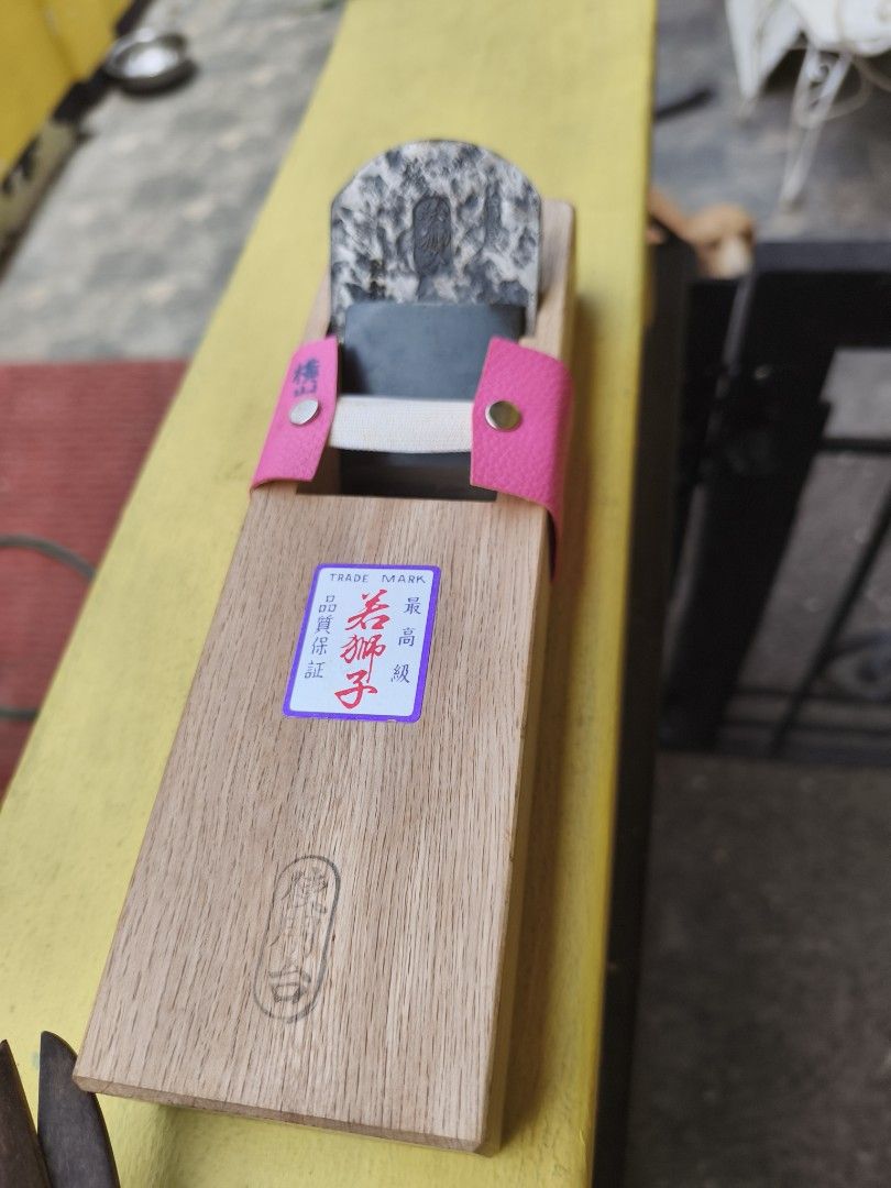 Japan tools katam wood shaver cutter (Category: Construction Tools & Equipment) located in Muntinlupa City. Submitted by prime_finder (Listing ID 1385469768, Image 1). Description: Katam Made in Japan may Kanji Cutter ng yero may Kanji parehas 2,200 sa Lahat fixed price.