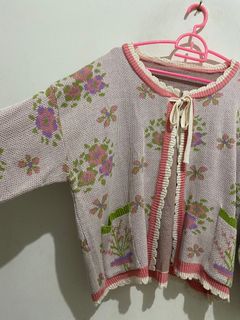 (Kategori: ) berada di . Dikirim oleh girlscouture (ID iklan 1385599900, Gambar 1). Deskripsi: .