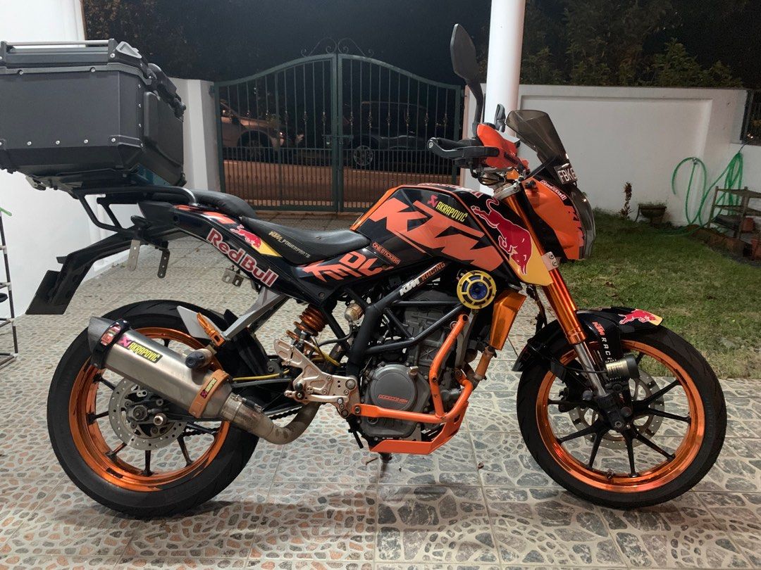 On Road Ktm Duke Lowest Price Ex Showroom Ktm Duke 125 Red