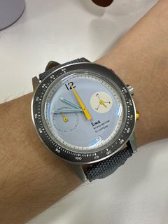 (Category: ) located in . Submitted by sellwatch (Listing ID 1385452834, Image 1). Description: .