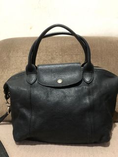 (Kategori: ) berada di . Dikirim oleh rossie75.preloved (ID iklan 1385583199, Gambar 1). Deskripsi: .