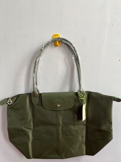 (Kategori: ) berada di . Dikirim oleh punya.syafiq (ID iklan 1385457865, Gambar 1). Deskripsi: .