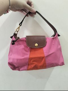 (Kategori: ) berada di . Dikirim oleh navyblueshop (ID iklan 1385474054, Gambar 1). Deskripsi: .