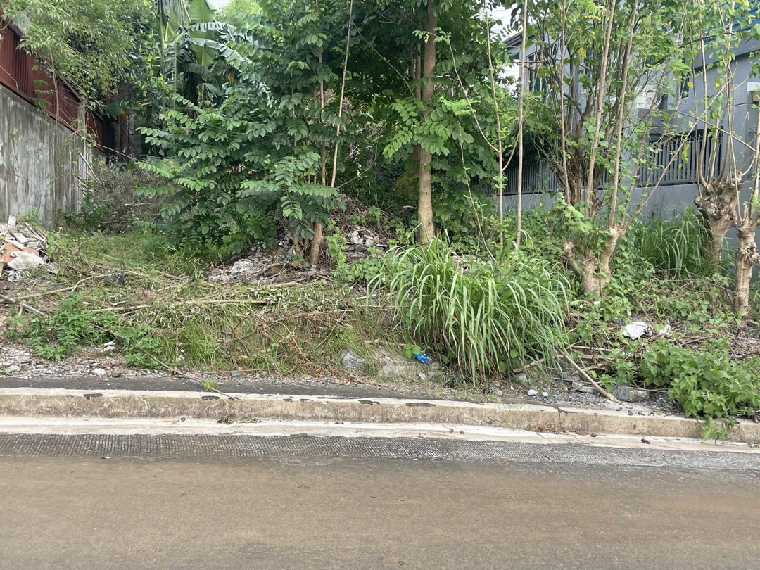 (Category: ) located in . Submitted by properties_bymarie (Listing ID 1385552763, Image 1). Description: .