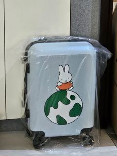 (Category: ) located in . Submitted by myteddybuddy (Listing ID 1385577380, Image 1). Description: .