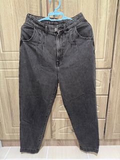(Category: ) located in . Submitted by calvinklein20 (Listing ID 1385544873, Image 1). Description: .