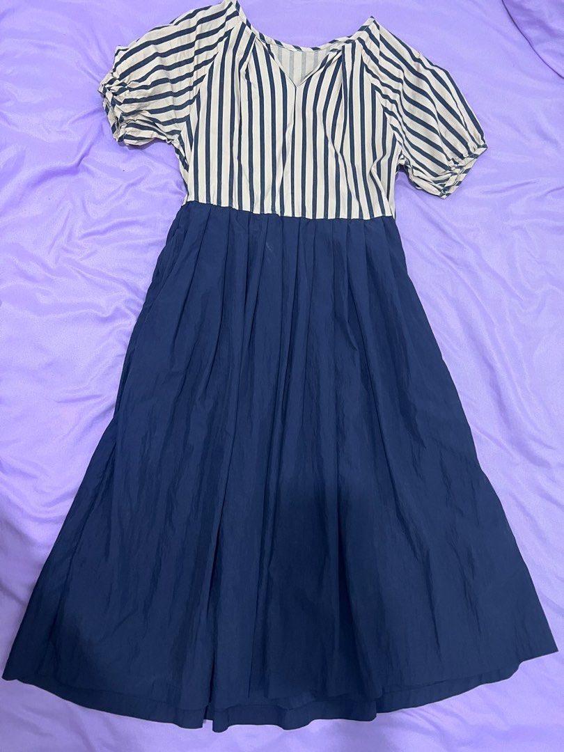 Navy blue brown stripe dress midi (Category: Dresses) located in Cavite. Submitted by everie (Listing ID 1385491642, Image 1). Description: Best fit S-M.