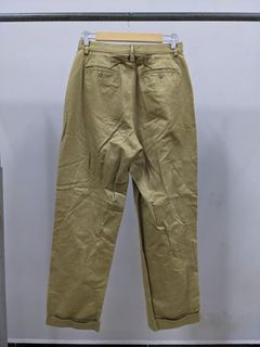 (Category: ) located in . Submitted by lustforusedgoods (Listing ID 1385608916, Image 1). Description: .