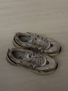 Nike v2k 銀色64238578245250110