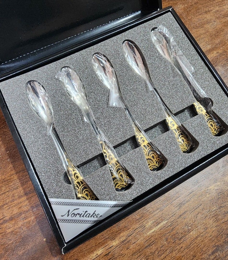 SALE❗️NORITAKE Rare Teaspoon Set - 5 pcs (Category: Dinnerware & Cutlery) located in Quezon City. Submitted by senyoramaria (Listing ID 1385523792, Image 1). Description: NORITAKE Rare Teaspoon Set Stainless 18-8 5 inches long 5 pcs New With box but has tape markings. Php1500❗️.