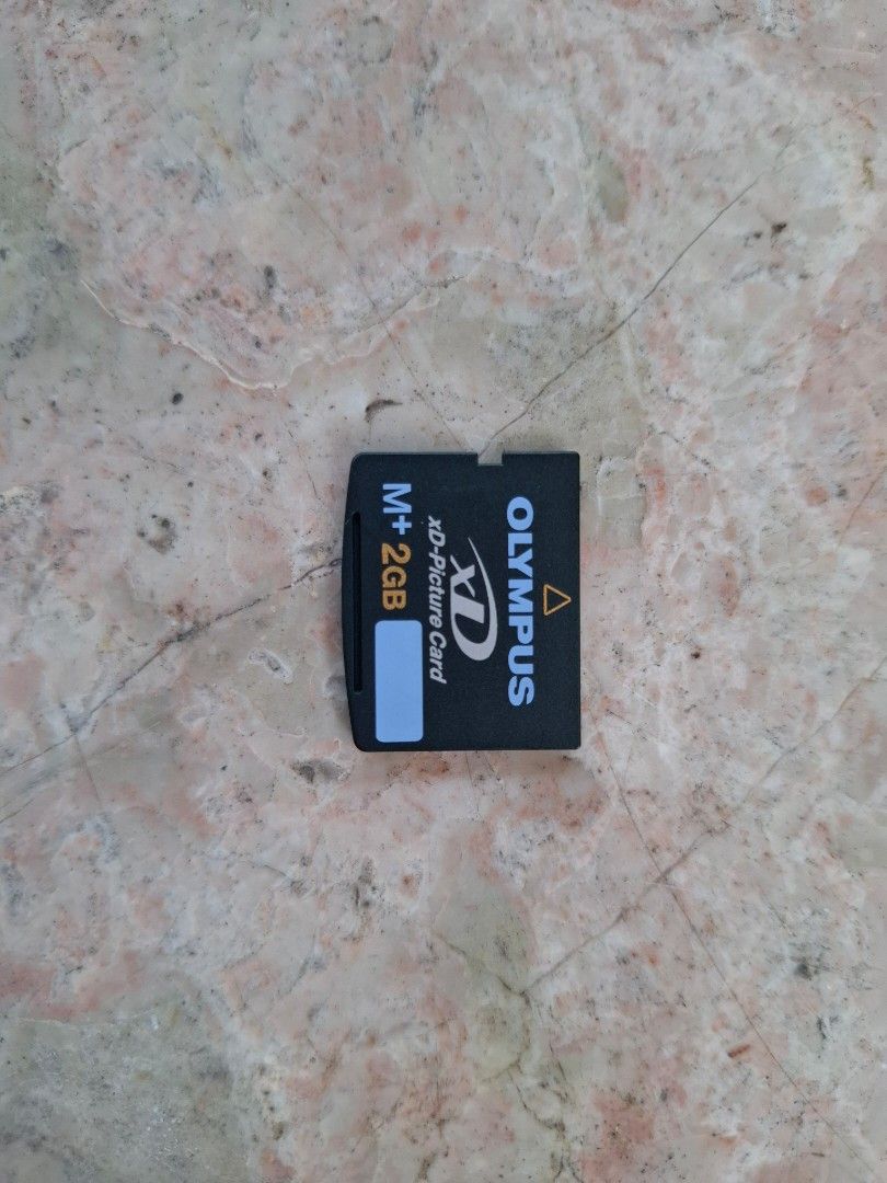 Olympus XD Memory Card 2GB ( Tested before Ship Out) (Category: Other Photography Accessories) located in San Rafael. Submitted by edgardomabalot53 (Listing ID 1385433751, Image 2). Description: in good condition no issues Japan made Original XD Memory card 2gb MOP: Cash or bring MOD: LBC.