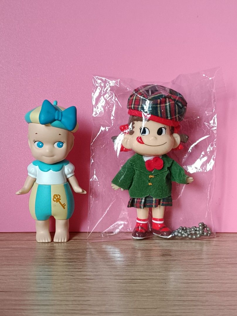 Peko chan keychain (Category: Character Goods) located in Taguig. Submitted by Gom.Ez (Listing ID 1385516919, Image 1). Description: .