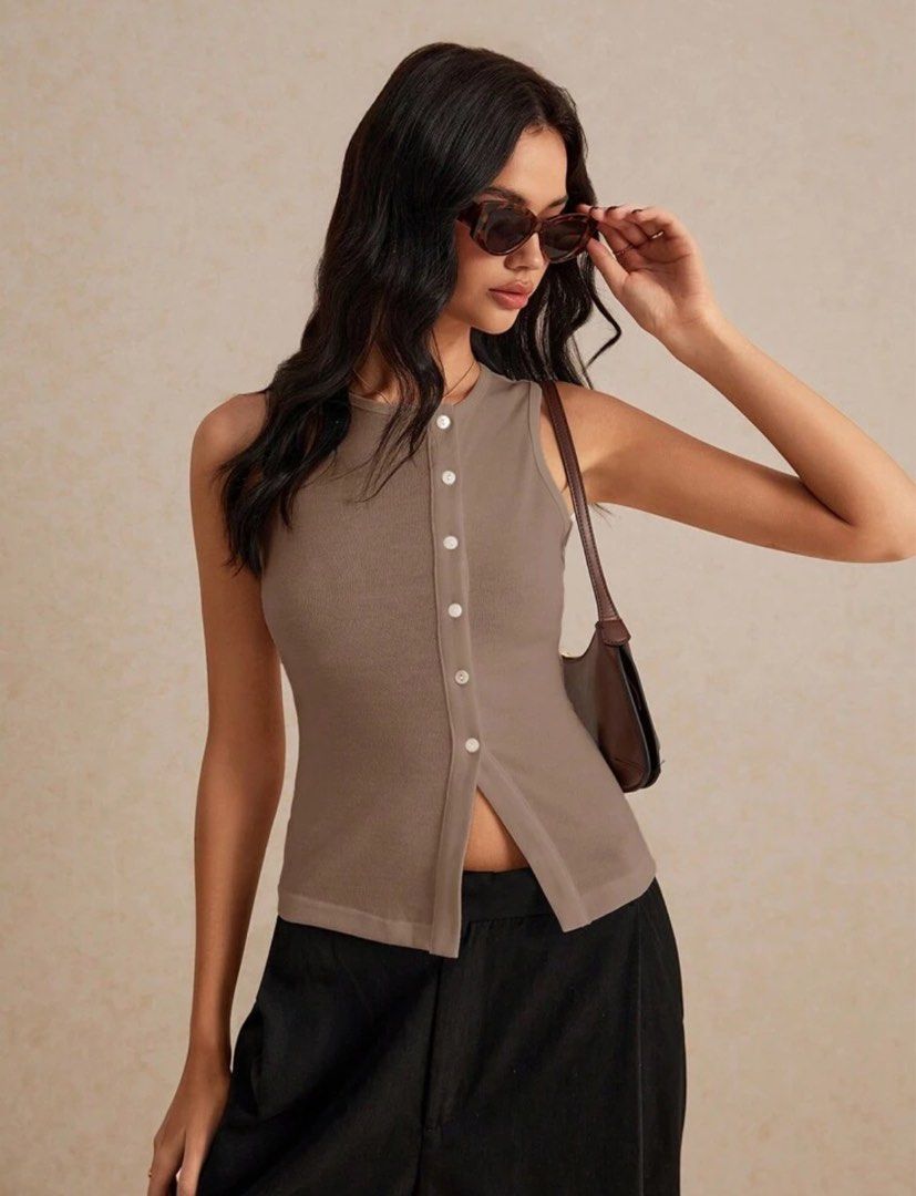 Poéselle Asymmetric Slit Tank Top with Split Hem (Category: Sleeveless) located in Quezon City. Submitted by yanaskart (Listing ID 1385541594, Image 2). Description: size: m color: mocha brown used once 🤍 when worn pics posted already! loc: quezon city mod: j&t or lalamove .