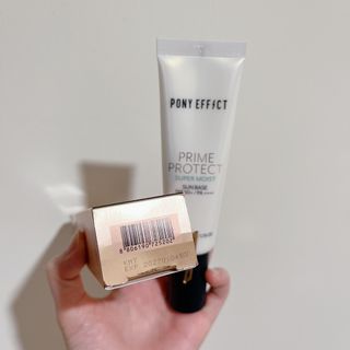 由 QprettyQ (刊登 ID 1385608337，圖片 1) 提交，位於 的 (類別：)，說明：。