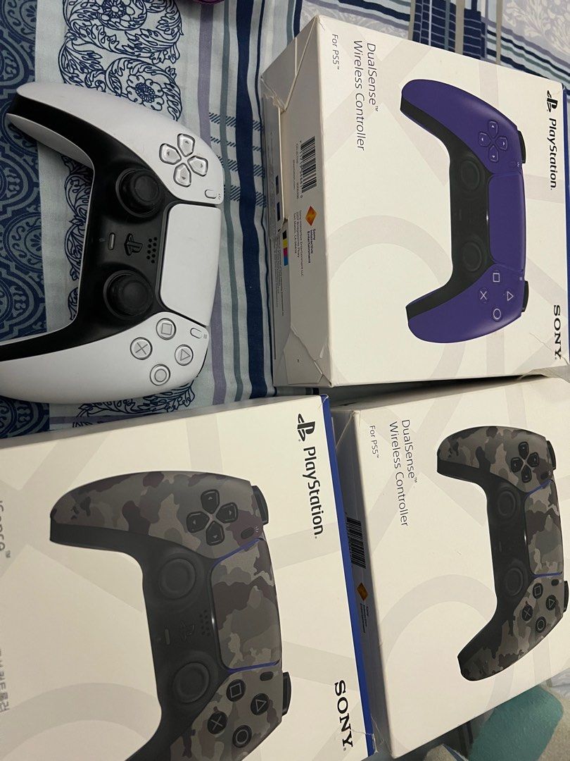 Ps5 手制 controller （分類：手掣）位於 Hong Kong。 由 pa31153 提交（商品編號 1385572031，圖片 1）。簡介： 原廠ps5 手制 全部正常使用冇飄移問題 新舊如圖 320=1 奧運站交收 到付包郵。