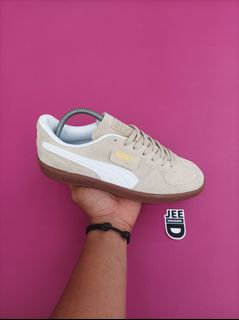 (Kategori: ) berada di . Dikirim oleh jeesneakers_ (ID iklan 1385578944, Gambar 1). Deskripsi: .