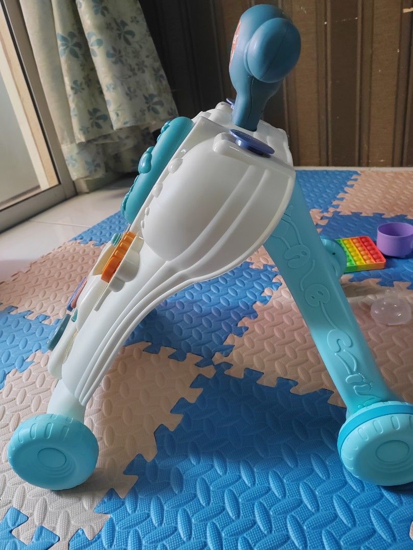 Push Walker (Category: Infant Playtime) located in Shah Alam. Submitted by sherr_ry (Listing ID 1385494515, Image 2). Description: Push baby walker Condition: 9/10 Price: RM68 Pickup area berdekatan uitm puncak perdana.