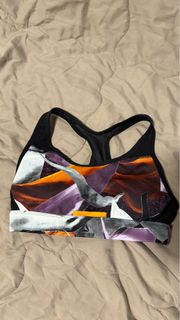(Category: ) located in . Submitted by Sixthseat (Listing ID 1385518107, Image 1). Description: .