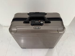 (Category: ) located in . Submitted by garage_couture (Listing ID 1385561664, Image 1). Description: .