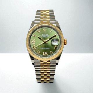 (Category: ) located in . Submitted by kbluxury (Listing ID 1385470427, Image 1). Description: .