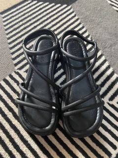(Kategori: ) berada di . Dikirim oleh bynuna.preloved (ID iklan 1385437507, Gambar 1). Deskripsi: .