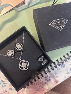 （分類：）位於 。 由 nananou 提交（商品編號 1385514872，圖片 1）。簡介： 。