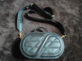 (Kategori: ) berada di . Dikirim oleh tiarinanti28661 (ID iklan 1385484986, Gambar 1). Deskripsi: .