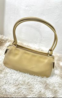 (Kategori: ) berada di . Dikirim oleh capricornstore (ID iklan 1385591246, Gambar 1). Deskripsi: .