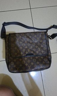 (Kategori: ) berada di . Dikirim oleh bobbyrivaldy27 (ID iklan 1385603026, Gambar 1). Deskripsi: .