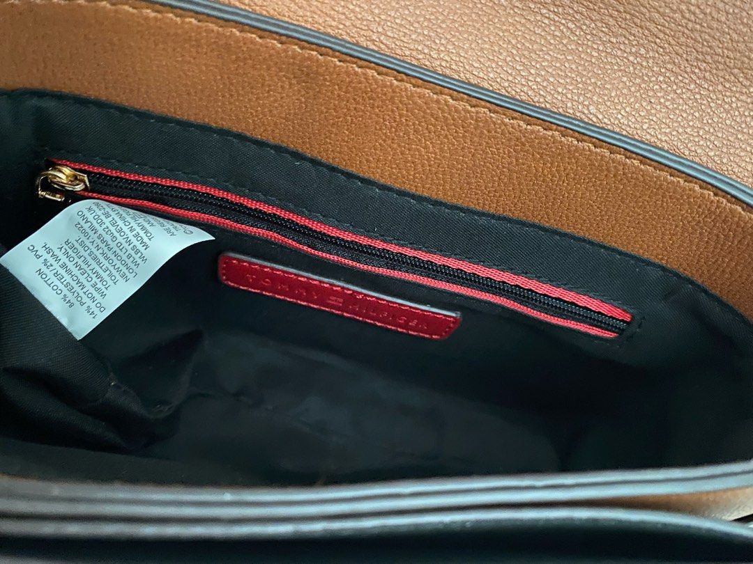 Tommy Sling bag (Category: Cross-body Bags) located in Davao. Submitted by mkmbaguio (Listing ID 1385611315, Image 3). Description: Factory Pull out.