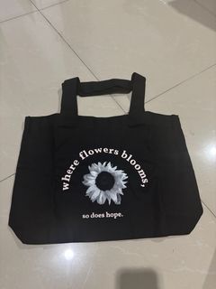 (Kategori: ) berada di . Dikirim oleh prelovedmurahmeriahaja (ID iklan 1385575257, Gambar 1). Deskripsi: .
