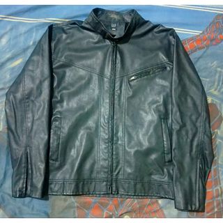 (Kategori: ) berada di . Dikirim oleh thrifteternityy (ID iklan 1385562691, Gambar 1). Deskripsi: .