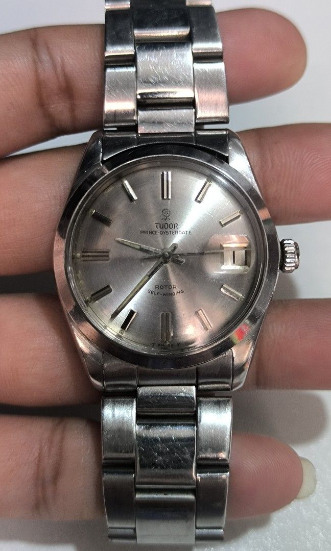 Tudor Prince Oysterdate (Category: Luxury Watches) located in Taguig. Submitted by j_watches007 (Listing ID 1352527034, Image 3). Description: Authentic Secondhand ⌚ Vintage Used Watch Tudor Prince Oysterdate Rotor Self winding Swiss Made Stainless Steel 34mm Replacement Bracelet 7' wrist size ' Watch Only ' DISCLAIMER: IT'S OLD WATCHES EXPECT OF SOME SCRATCHES/SIGNS OF USAGE & PLEASE MANAGE YOUR EXPECTATIONS. THANKYOU. PS' IF CAN'T RPLY. KINDLY 