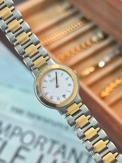 (Category: ) located in . Submitted by vintage.instyle (Listing ID 1385502543, Image 1). Description: .
