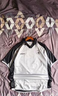 (Category: ) located in . Submitted by sixteen.streetwear (Listing ID 1385601071, Image 1). Description: .