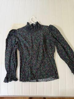 (Category: ) located in . Submitted by preloved_byed (Listing ID 1385517435, Image 1). Description: .