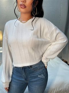 (Category: ) located in . Submitted by get_styled (Listing ID 1385738249, Image 1). Description: .