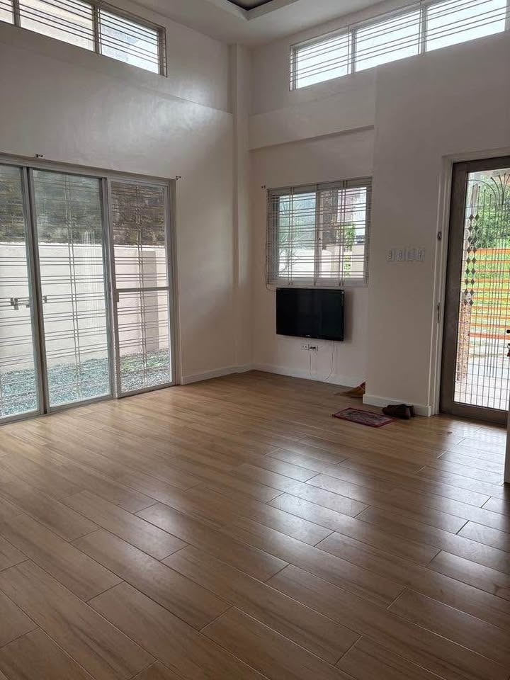 (Category: ) located in . Submitted by regent.estatedevelopment (Listing ID 1385775639, Image 1). Description: .