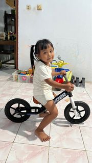 (Kategori: ) berada di . Dikirim oleh prelovedmamabaim (ID iklan 1385651764, Gambar 1). Deskripsi: .