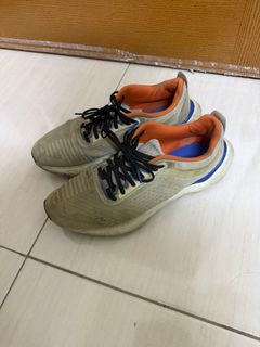 由 ky09870606 (刊登 ID 1385642309，圖片 1) 提交，位於 的 (類別：)，說明：。