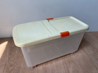 由 kirbyyyyyyy_409 (刊登 ID 1385694893，圖片 1) 提交，位於 的 (類別：)，說明：。