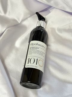 由 prettyyygirrrl (刊登 ID 1385631154，圖片 1) 提交，位於 的 (類別：)，說明：。