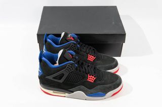 (Category: ) located in . Submitted by wholesaleshoescloth (Listing ID 1385773645, Image 1). Description: .