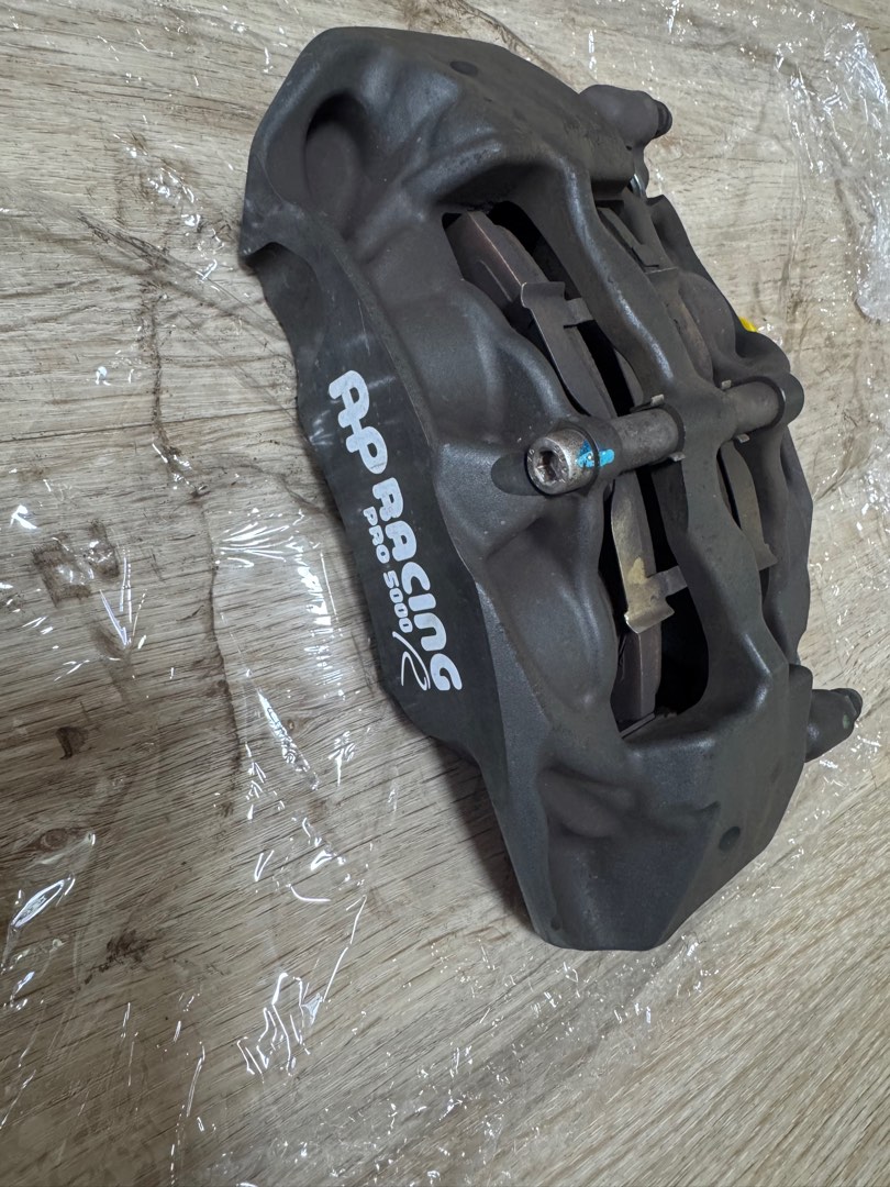 AP Racing Pro 5000R for civic fd, Car Accessories, Accessories on Carousell