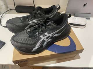 （分類：）位於 。 由 ashoesmaker 提交（商品編號 1385670890，圖片 1）。簡介： 。