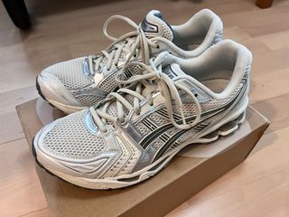 （分類：）位於 。 由 powong0612 提交（商品編號 1385678938，圖片 1）。簡介： 。