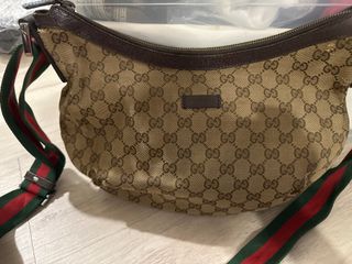 (Category: ) located in . Submitted by ccjojo (Listing ID 1385639720, Image 1). Description: .