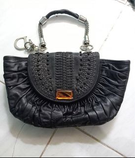 (Kategori: ) berada di . Dikirim oleh loveandchic (ID iklan 1385628000, Gambar 1). Deskripsi: .